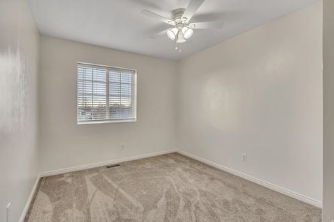 Tiny photo for 2240 S LORIN CIR W, Ogden, UT 84401 (MLS # 2125962)