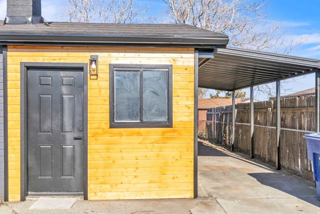 Photo of 4038 W 5580 S, Kearns, UT 84118 (MLS # 2126869)