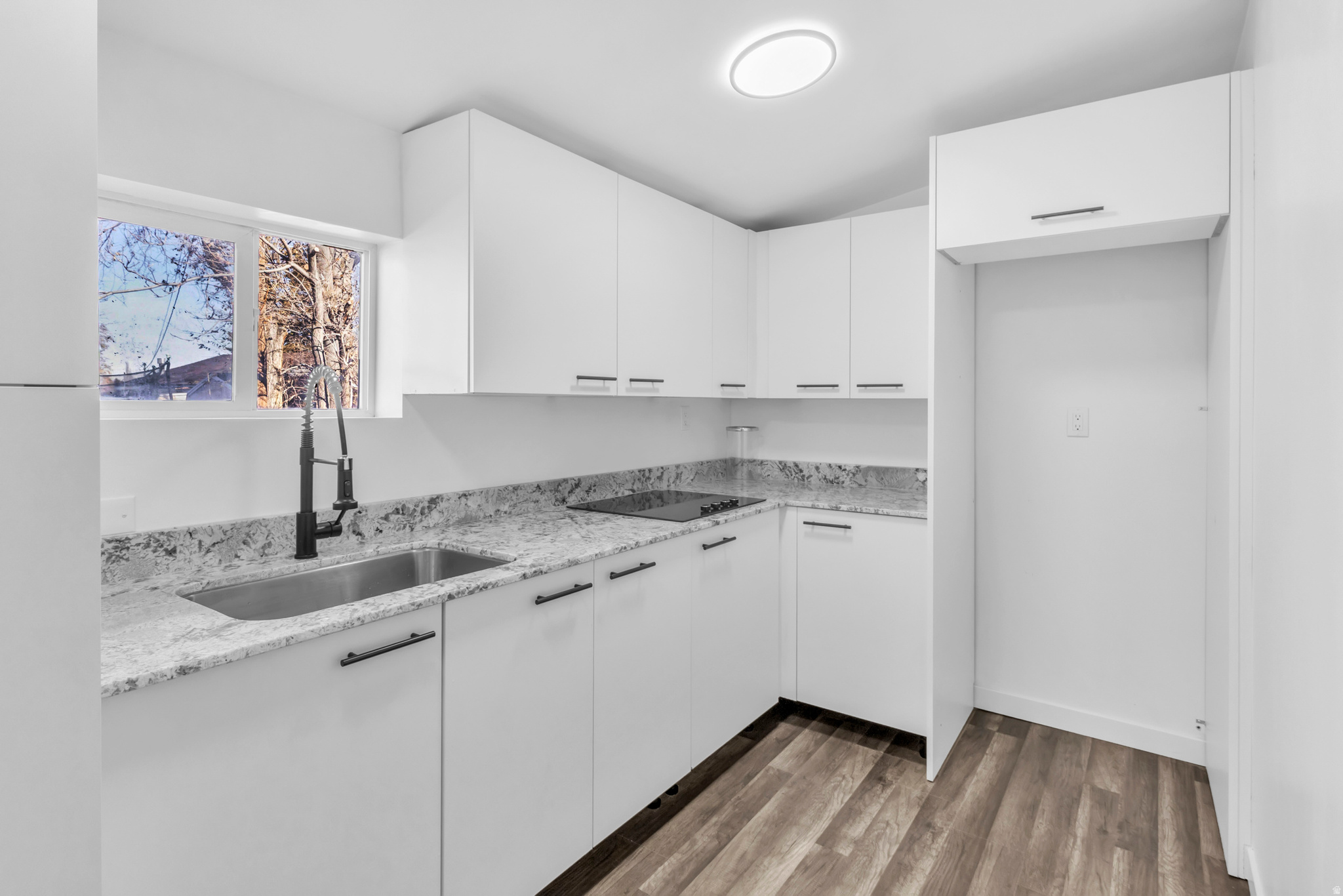 HOFFMAN HEIGHTS #11 - Residential