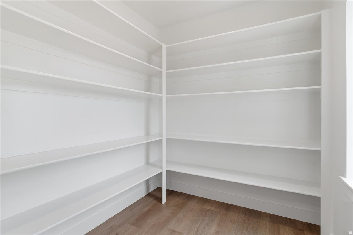 HALL ORCHARDS PHASE 1 - Residential