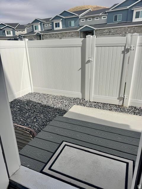 TOWNS AT MOUNTAIN VI - Residential