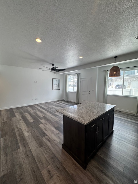 TOWNS AT MOUNTAIN VI - Residential