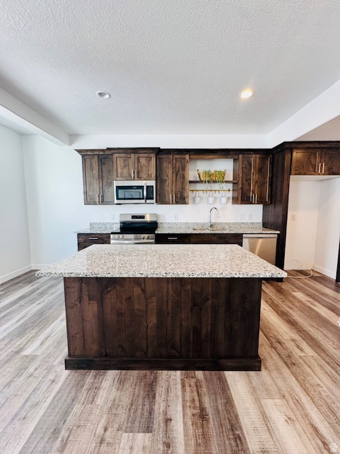 TOWNS AT MOUNTAIN VI - Residential