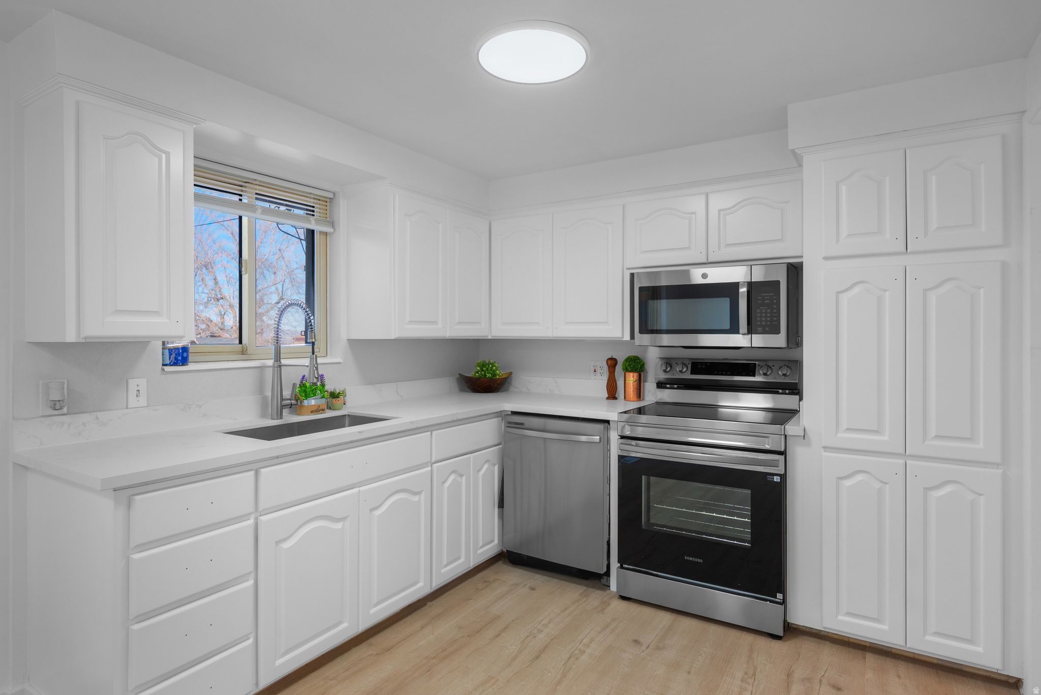 GALAXIE HEIGHTS - Residential