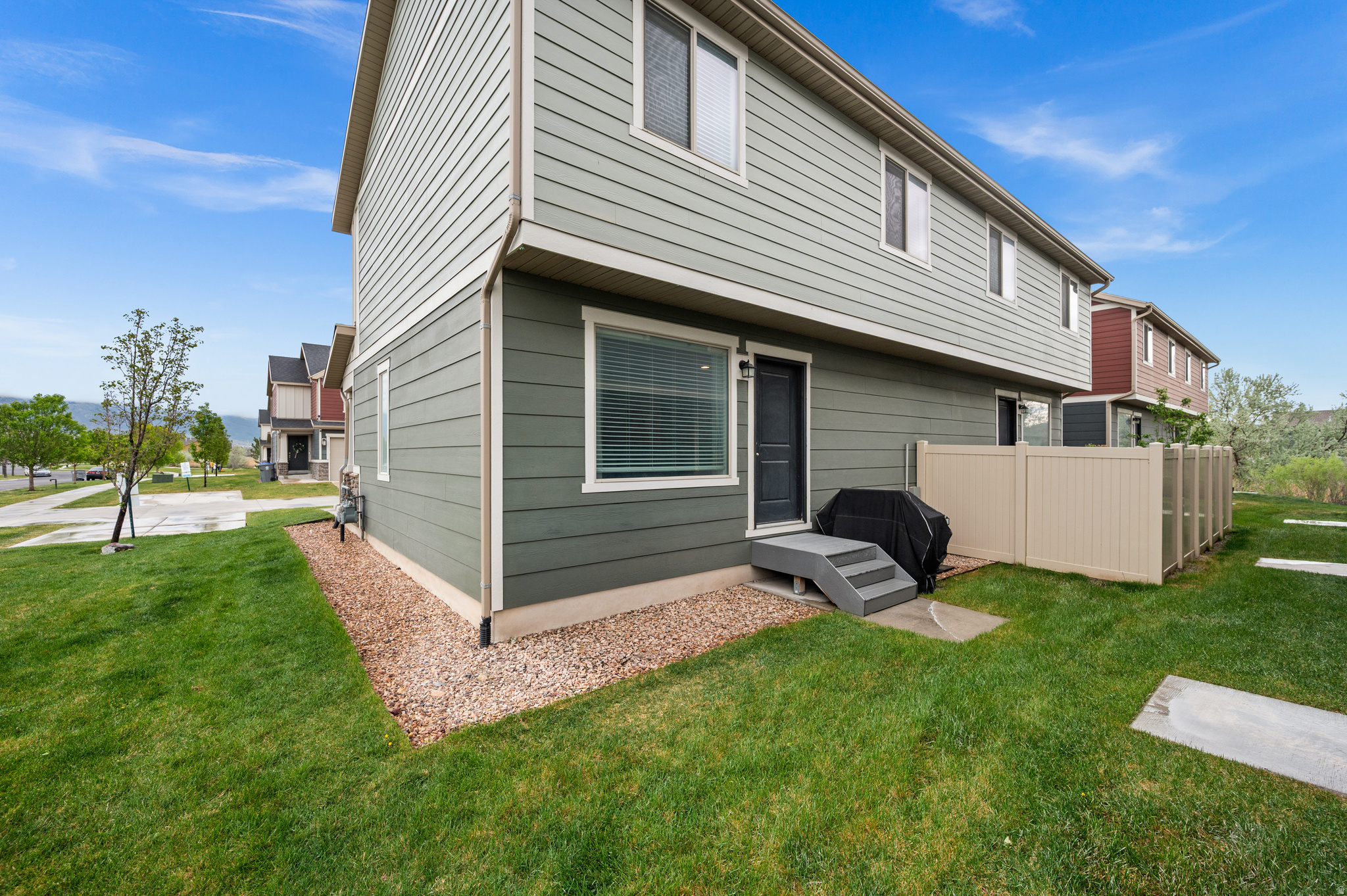 RIVER BEND TOWNHOMES - Residential