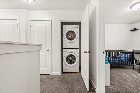 Tiny photo for 217 E HUMMINGBIRD CT, Saratoga Springs, UT 84045 (MLS # 2153799)