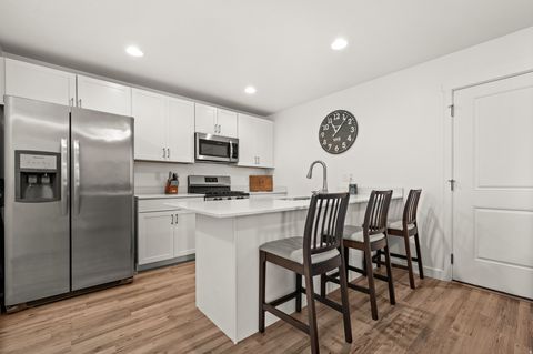 Tiny photo for 217 E HUMMINGBIRD CT, Saratoga Springs, UT 84045 (MLS # 2153799)