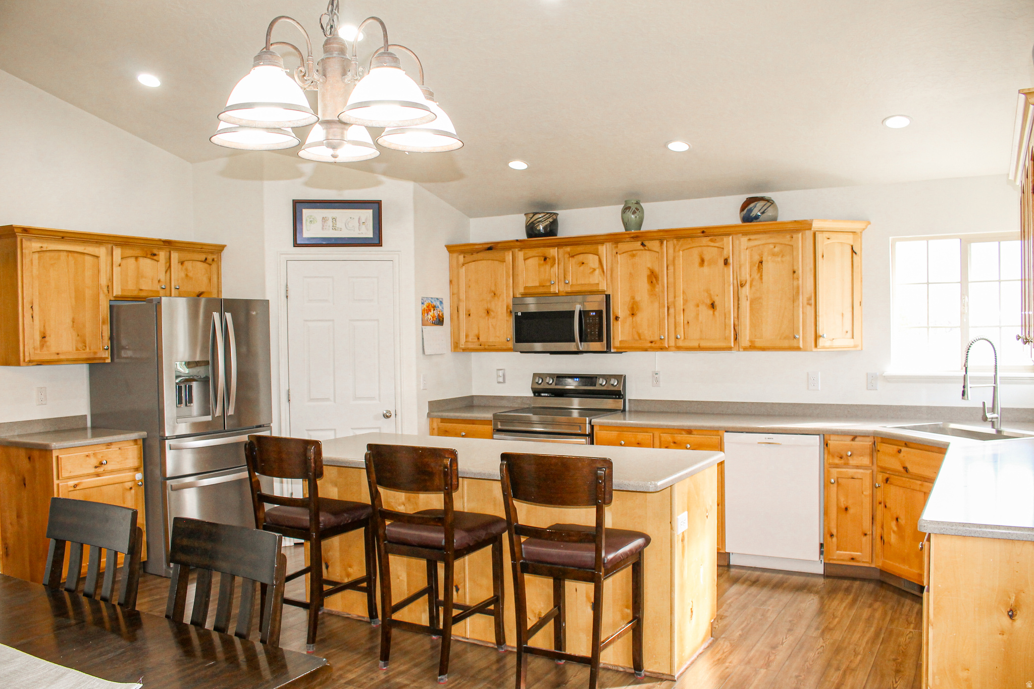COTTAGES AT CAMELOT - Residential