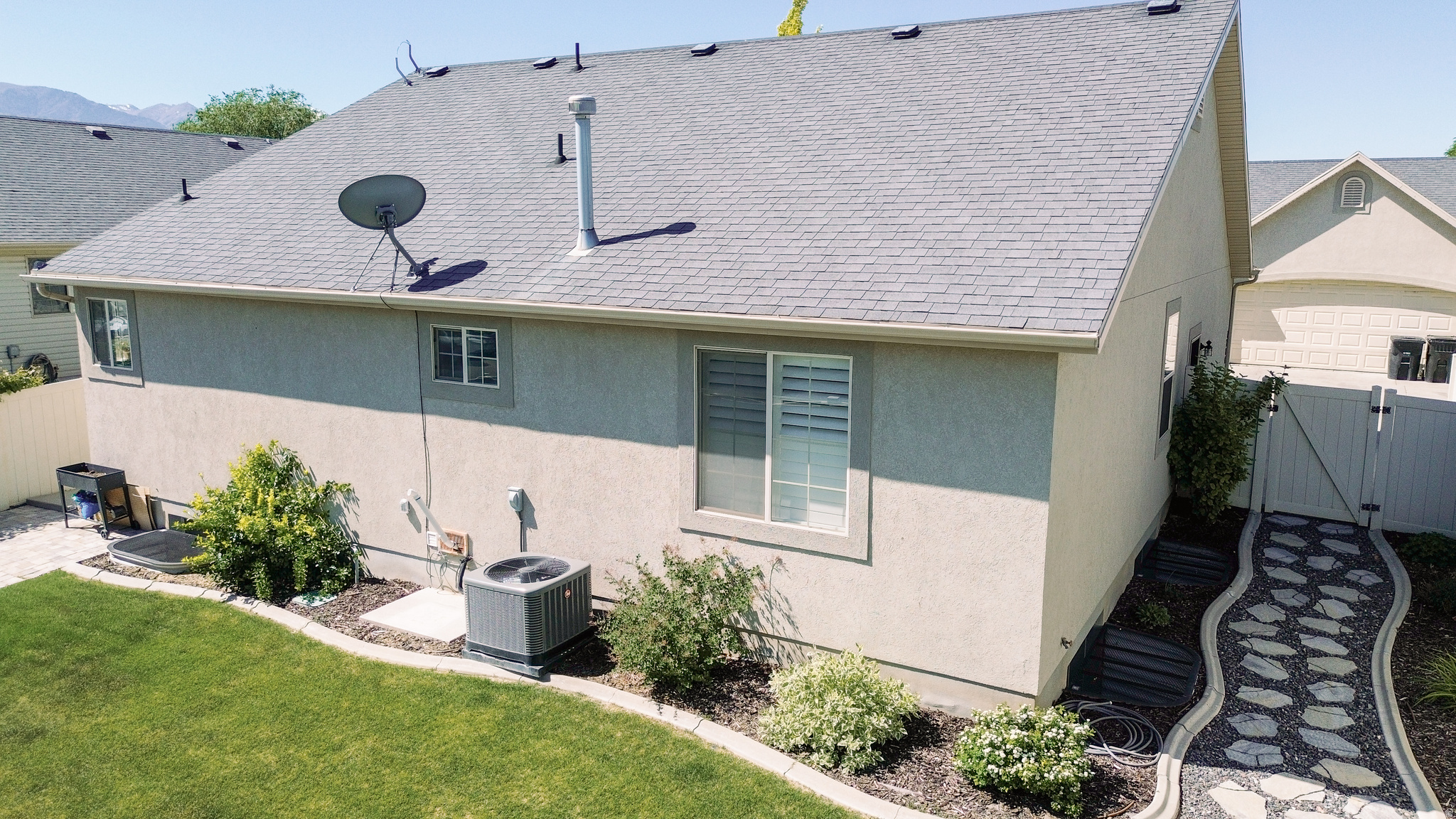 COTTAGES AT CAMELOT - Residential
