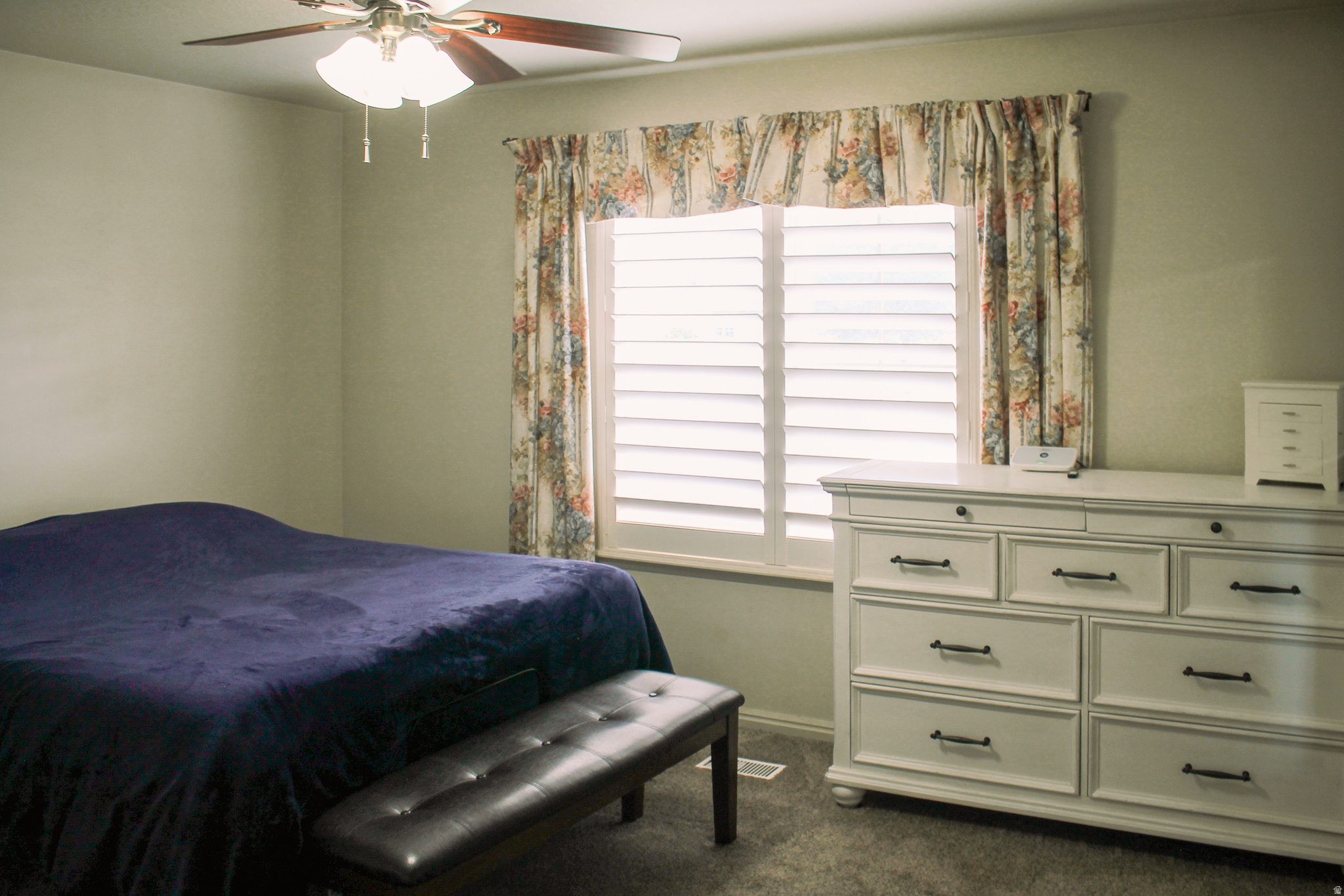 COTTAGES AT CAMELOT - Residential