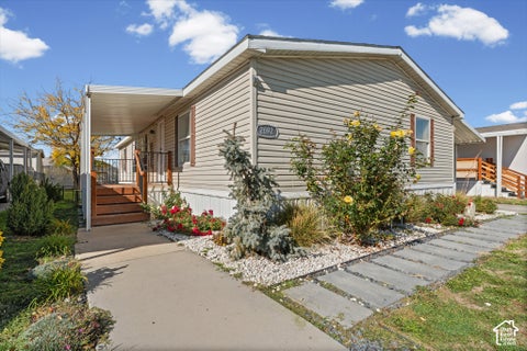 Photo of 2692 S BENDIXON WAY #56, West Valley City, UT 84128 (MLS # 2193600)