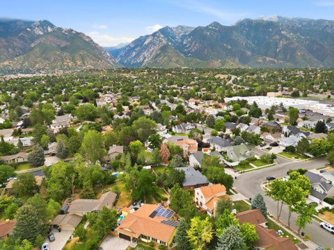Tiny photo for 2073 E VILLAGE POINT WAY, Sandy, UT 84093 (MLS # 2173990)