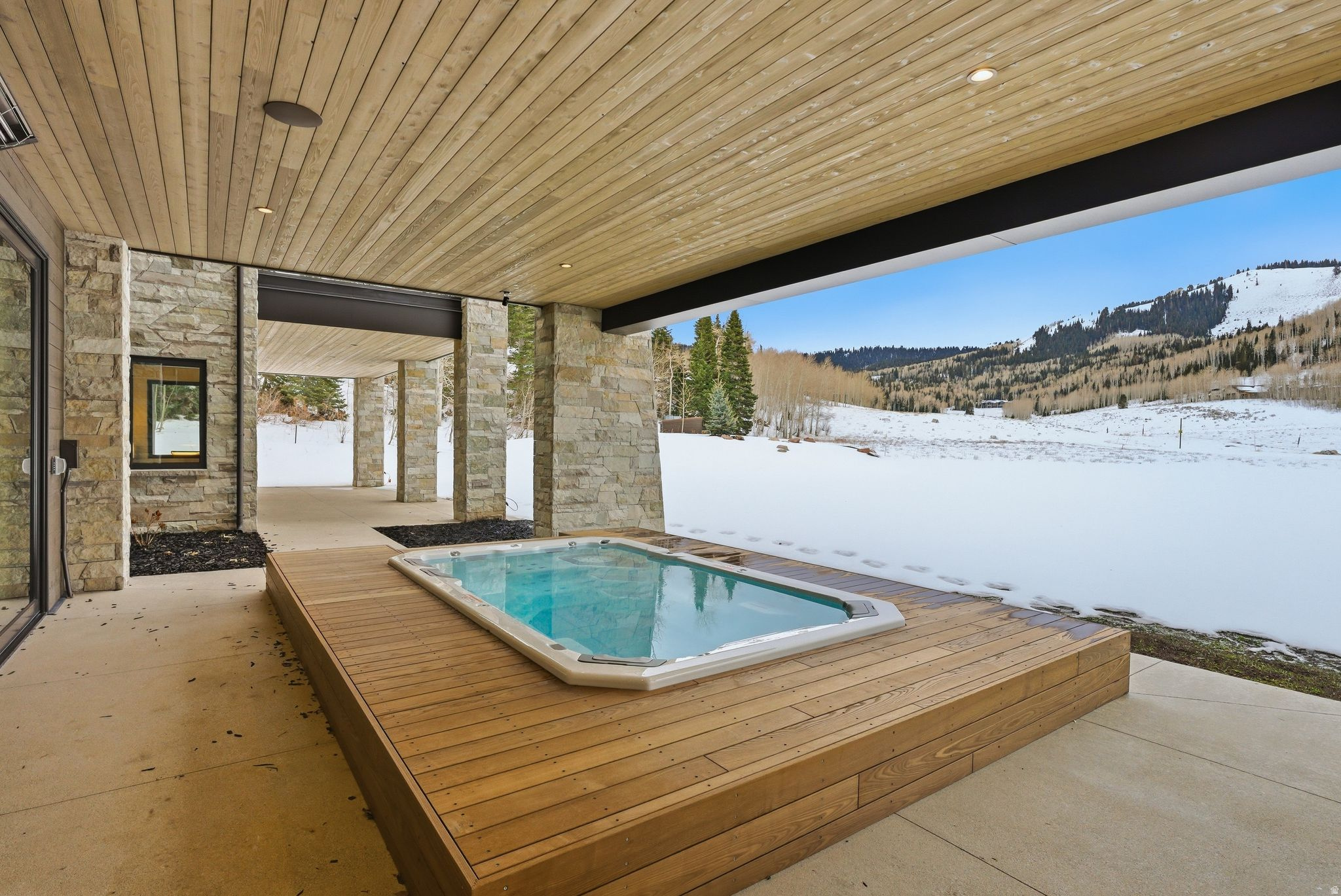 COLONY AT WHITE PINE CANYON ROAD - Residential