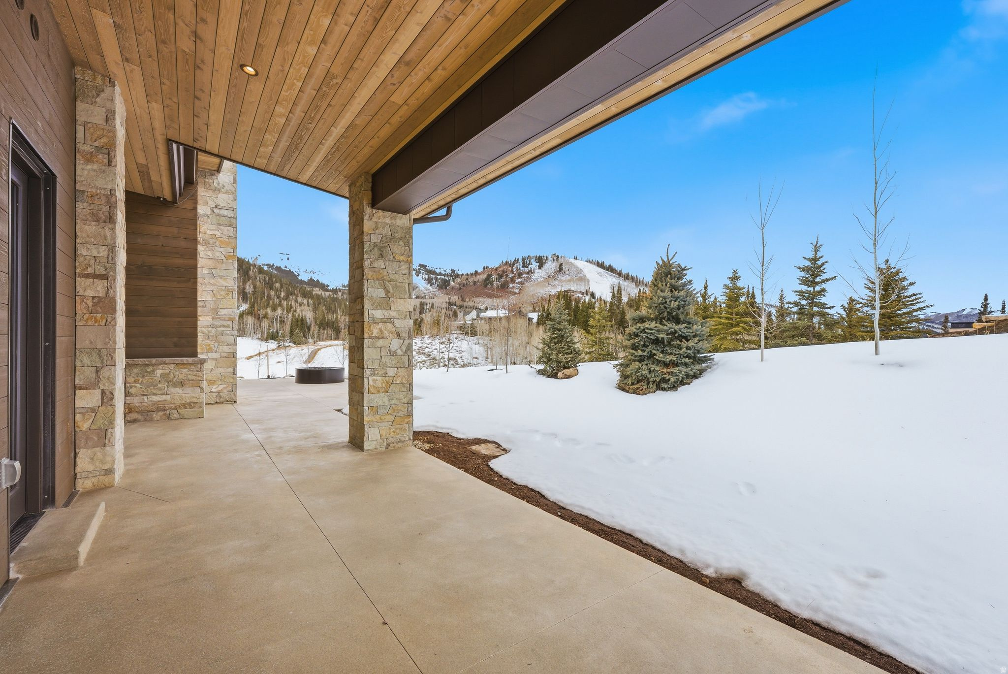 COLONY AT WHITE PINE CANYON ROAD - Residential