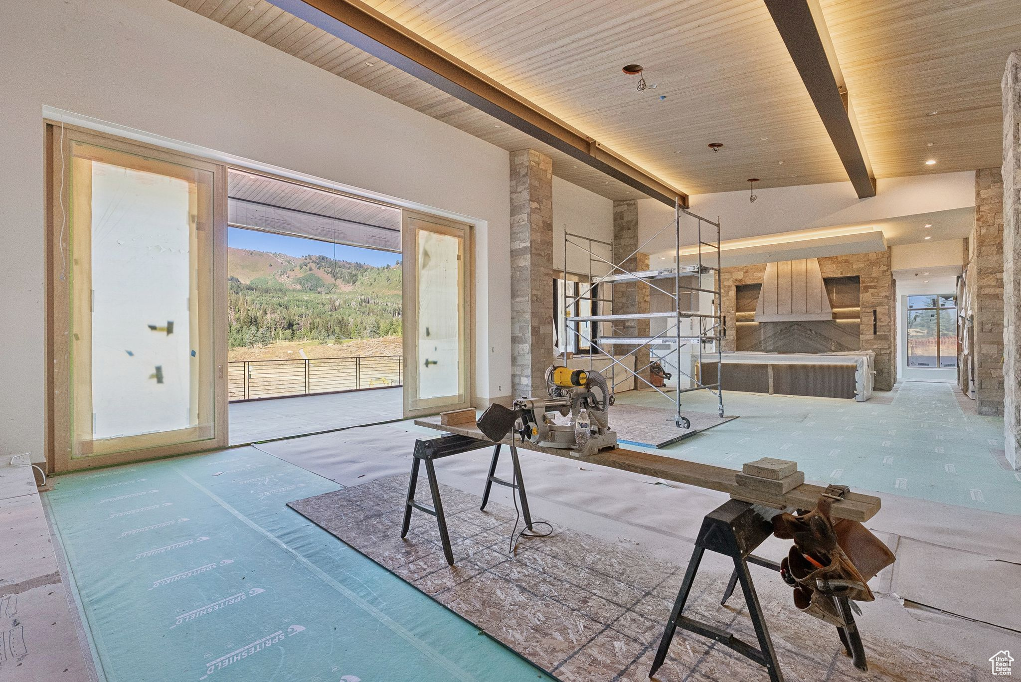 COLONY AT WHITE PINE CANYON ROAD - Residential