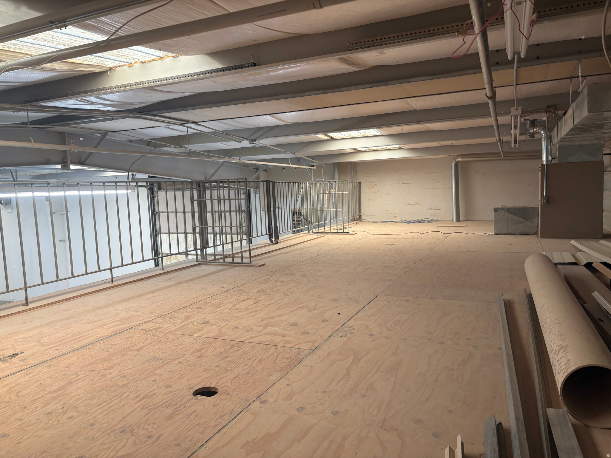 PARK - Commercial Lease