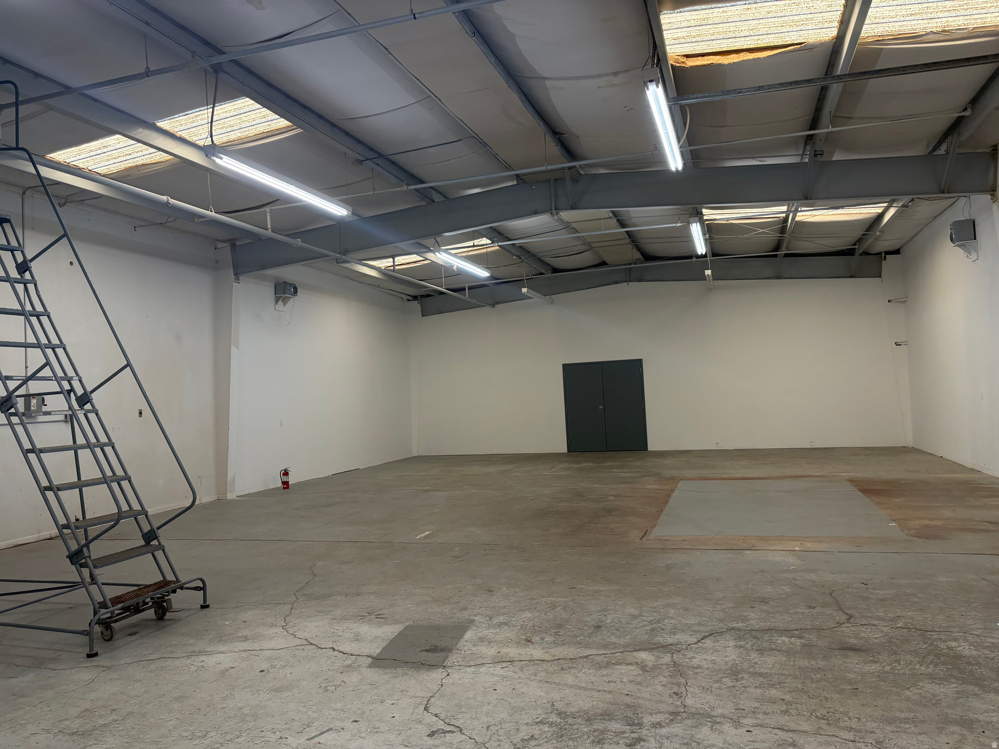 PARK - Commercial Lease