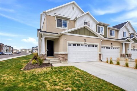 Photo of 1306 W CAINE DR, Saratoga Springs, UT 84045 (MLS # 2170608)