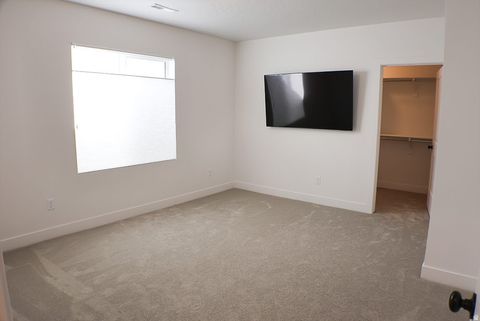 Tiny photo for 4590 N OKTOBERFEST WAY, Eagle Mountain, UT 84005 (MLS # 2124680)