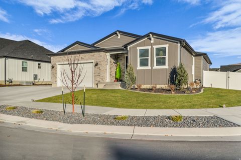 Tiny photo for 4590 N OKTOBERFEST WAY, Eagle Mountain, UT 84005 (MLS # 2124680)