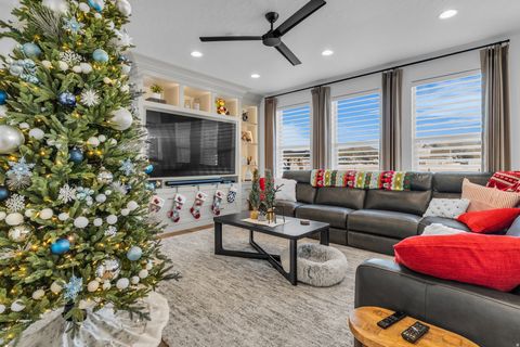 Tiny photo for 4590 N OKTOBERFEST WAY, Eagle Mountain, UT 84005 (MLS # 2124680)