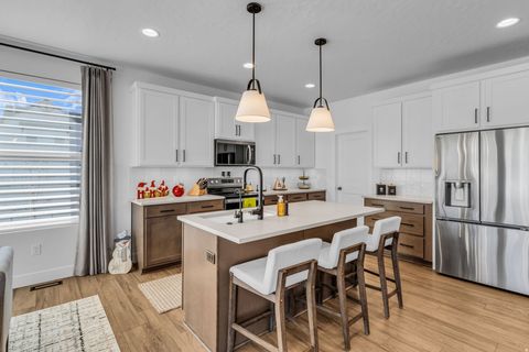 Tiny photo for 4590 N OKTOBERFEST WAY, Eagle Mountain, UT 84005 (MLS # 2124680)