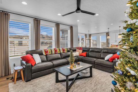 Tiny photo for 4590 N OKTOBERFEST WAY, Eagle Mountain, UT 84005 (MLS # 2124680)