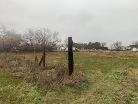 Tiny photo for 2898 W NORTH PLAIN CITY RD, Plain City, UT 84404 (MLS # 2141103)