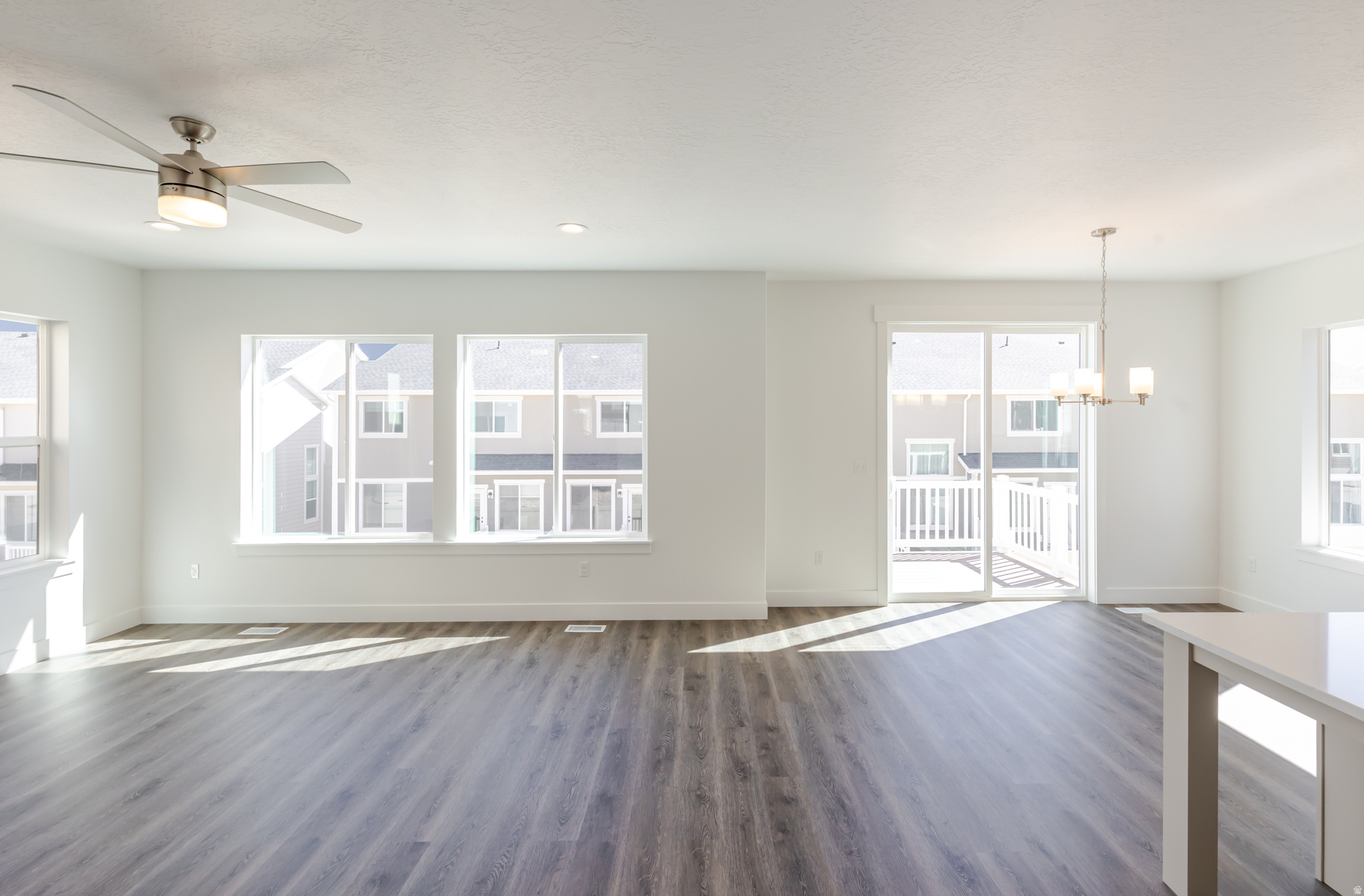 HIGHRIDGE - Residential