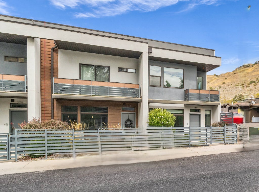 Photo of 320 W REED AVE, Salt Lake City, UT 84103 (MLS # 2185693)