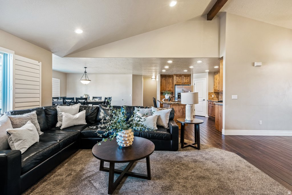 RJ STUBBS - Residential