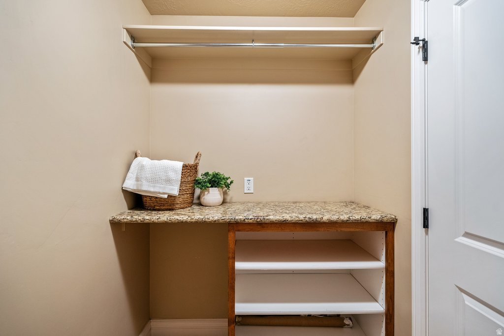 RJ STUBBS - Residential