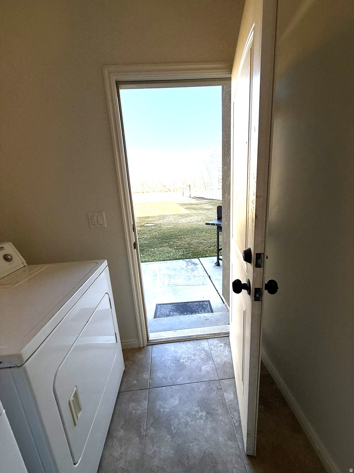 SPRING CREEK TOWN HOMES - Residential