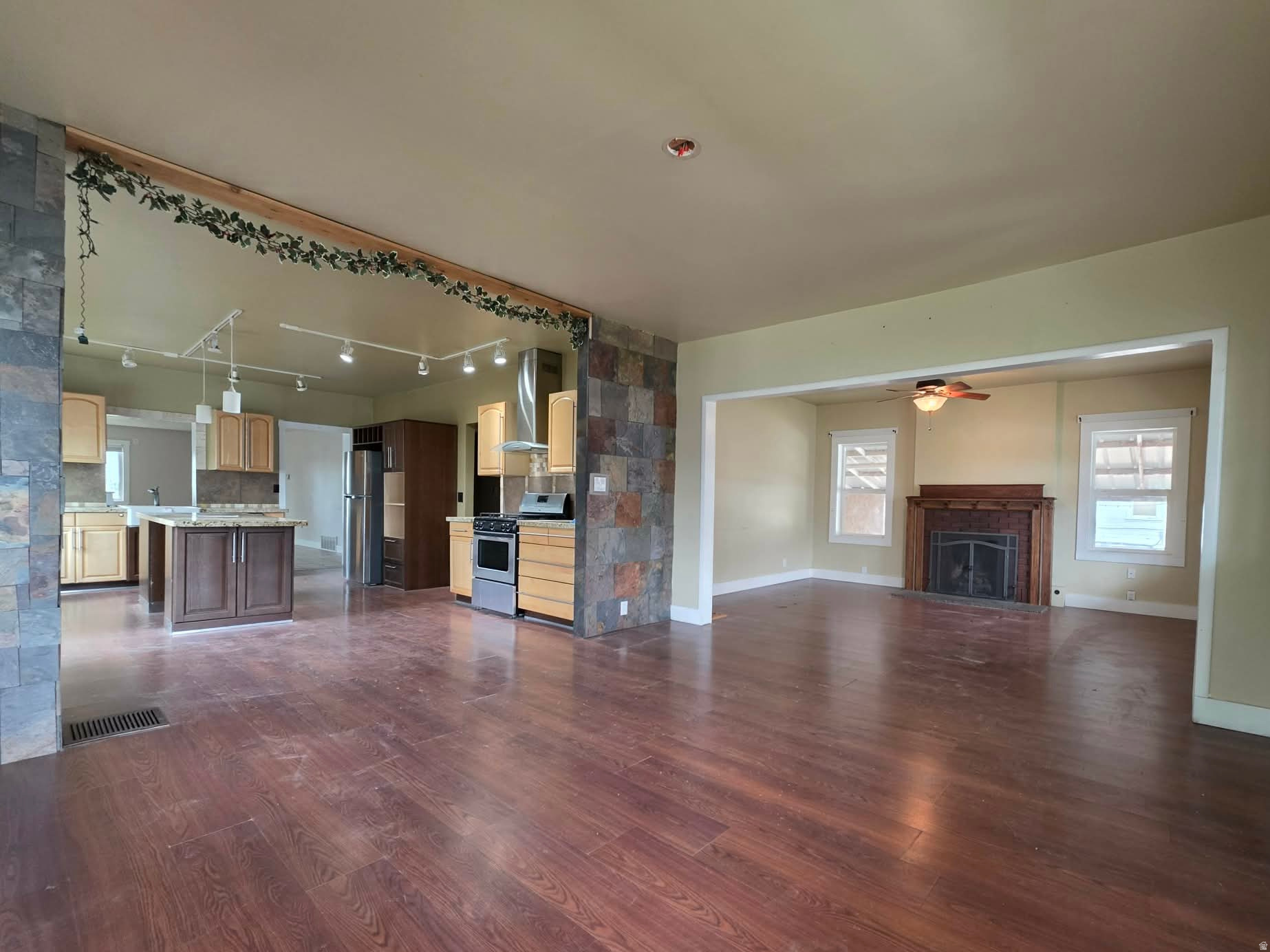 FILLMORE - Residential