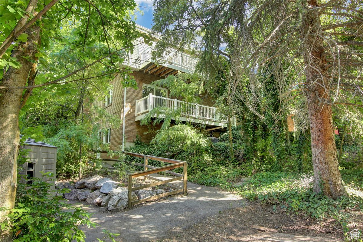 FERNWOOD HOLLOW - Residential