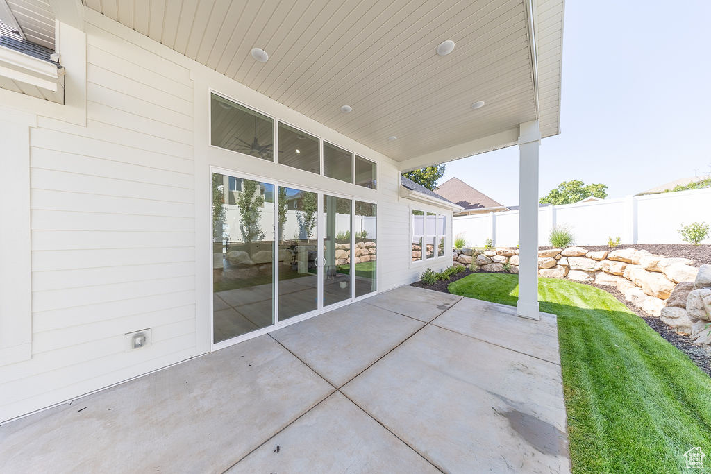 THE OAKS AT OAKRIDGE - Residential