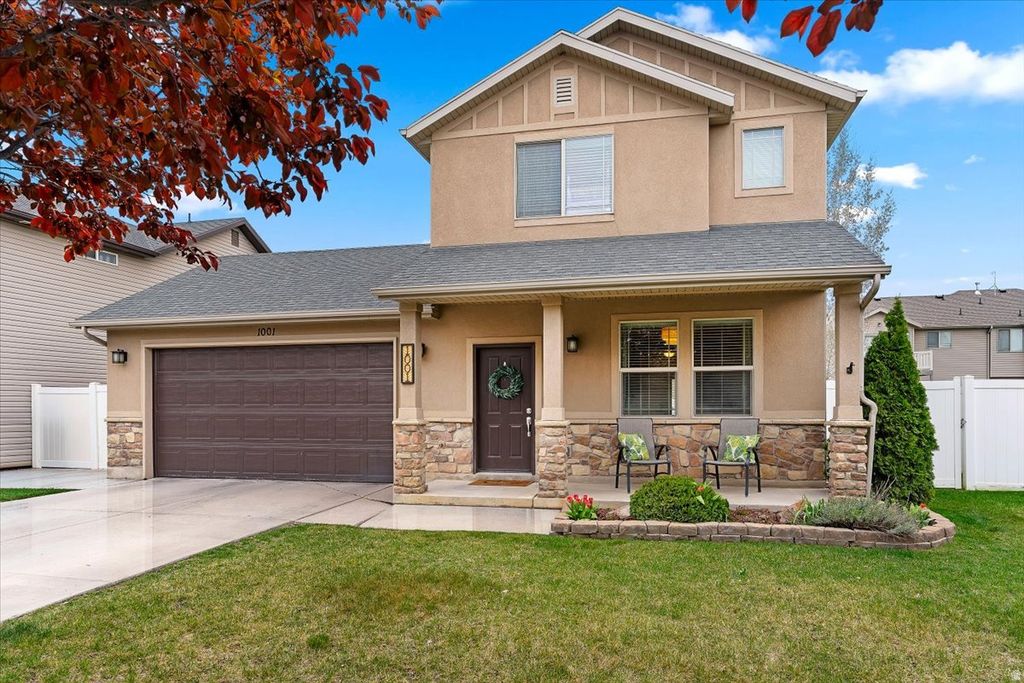 Photo of 1001 W CHATHAM DR N, North Salt Lake, UT 84054 (MLS # 2150696)