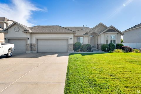 Tiny photo for 1139 W 3150 S, Syracuse, UT 84075 (MLS # 2114764)