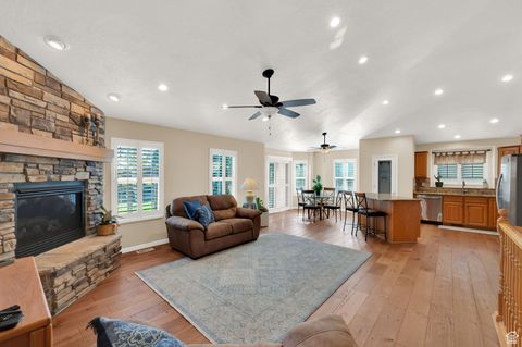 Tiny photo for 1139 W 3150 S, Syracuse, UT 84075 (MLS # 2114764)