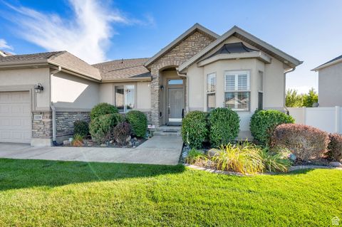 Tiny photo for 1139 W 3150 S, Syracuse, UT 84075 (MLS # 2114764)