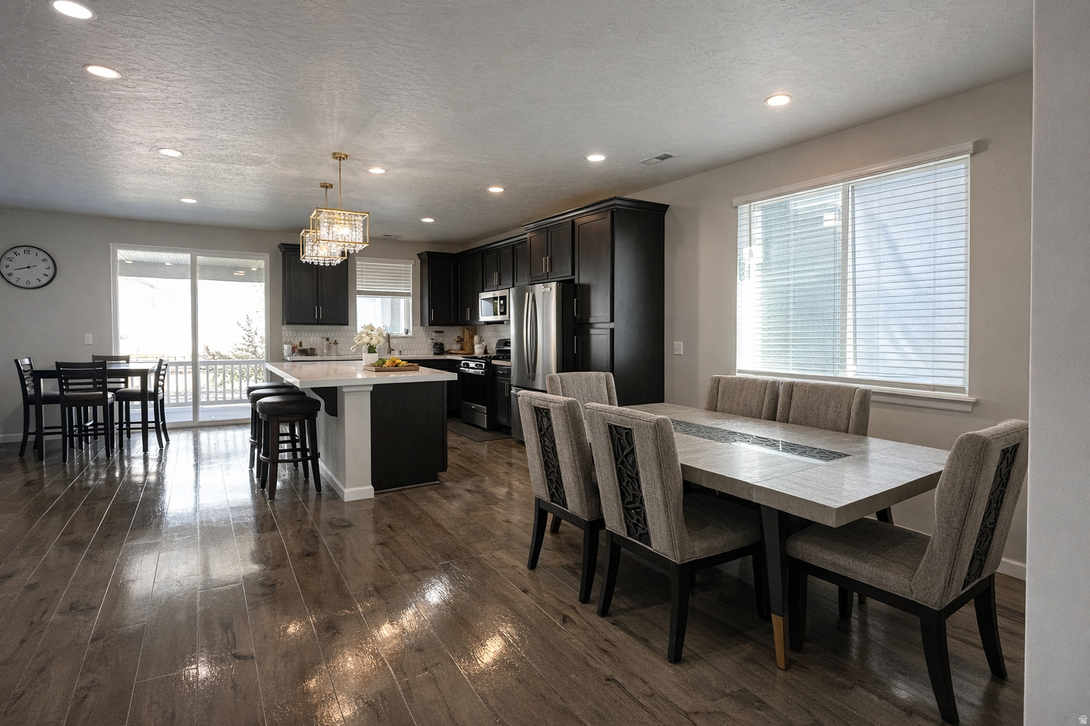 HIDDEN SPRINGS - Residential