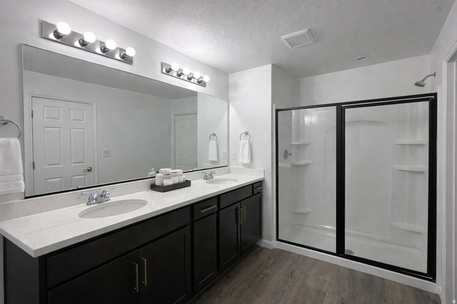 HIDDEN SPRINGS - Residential