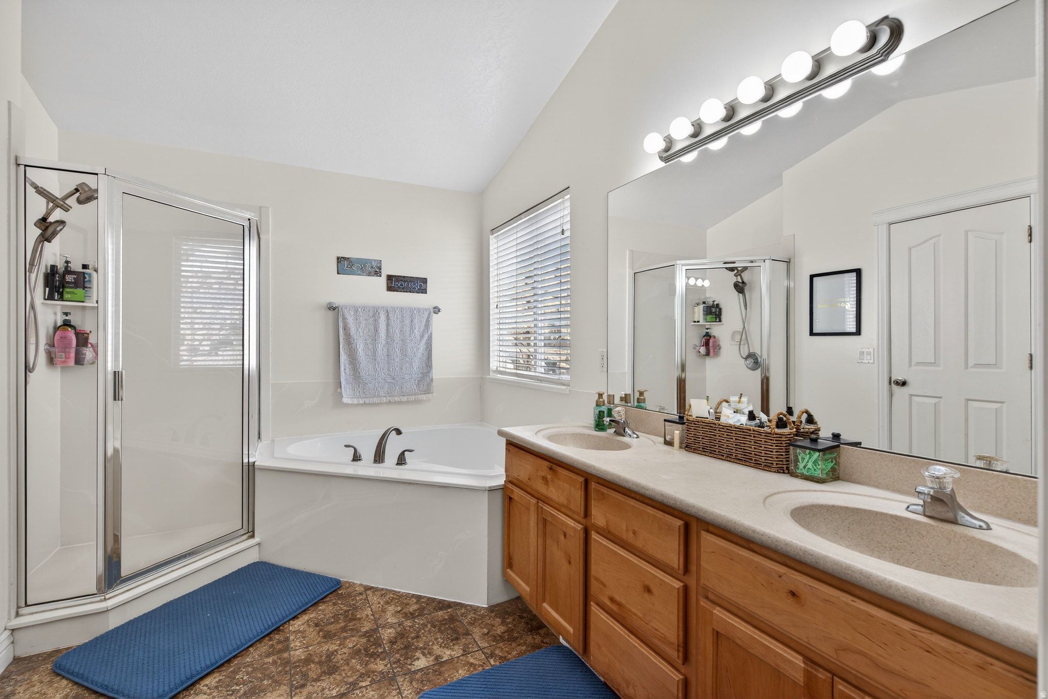 MURDOCK ESTATES - Residential