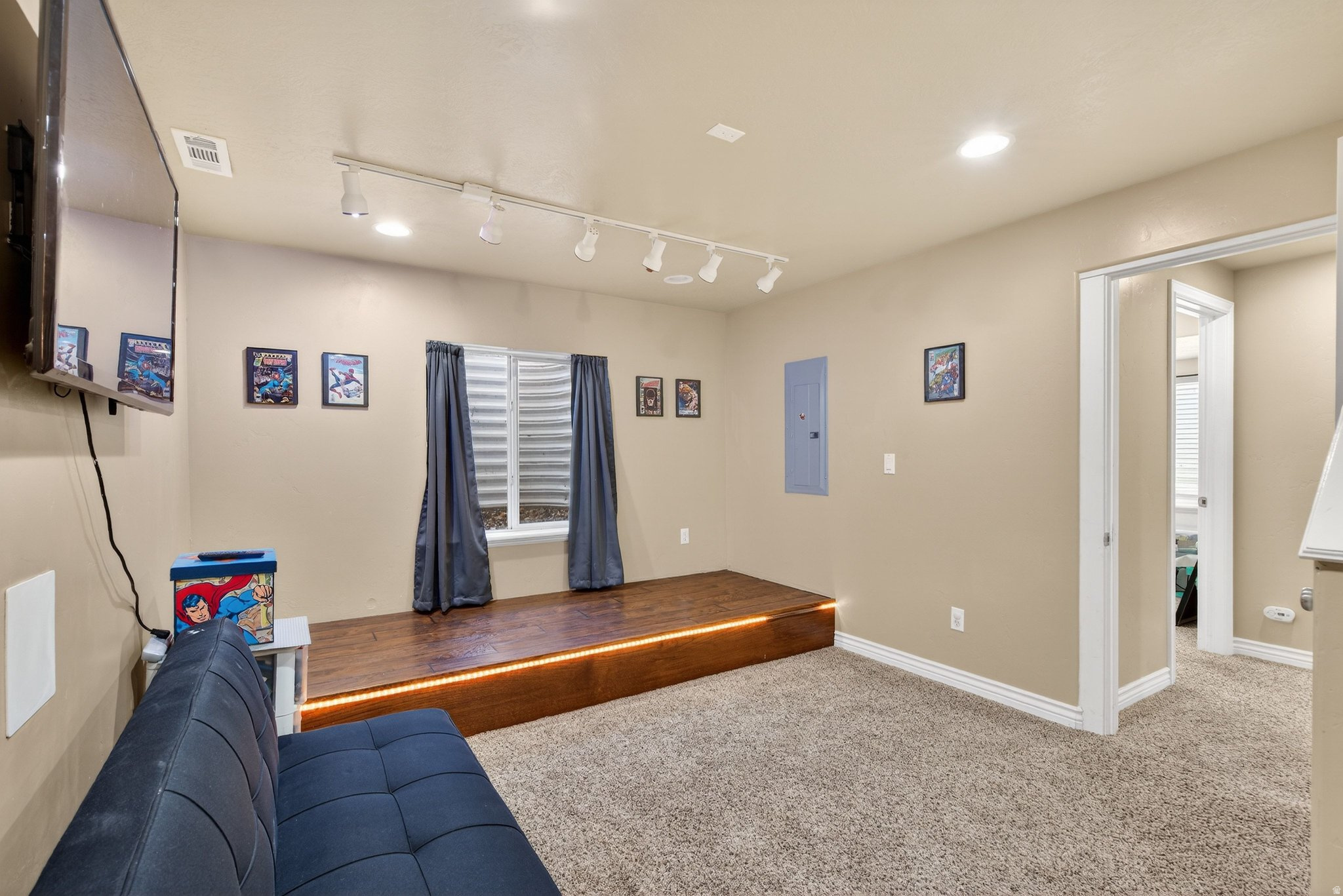 MURDOCK ESTATES - Residential