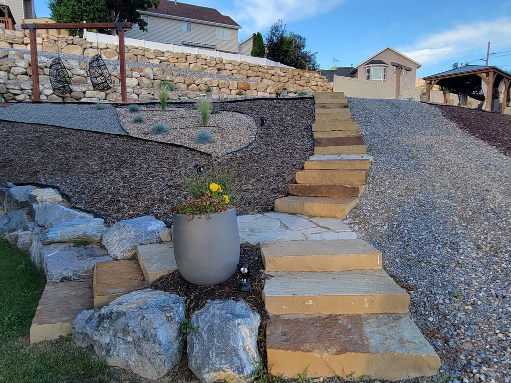 Photo of 712 E 1170 N, Pleasant Grove, UT 84062 (MLS # 2142310)