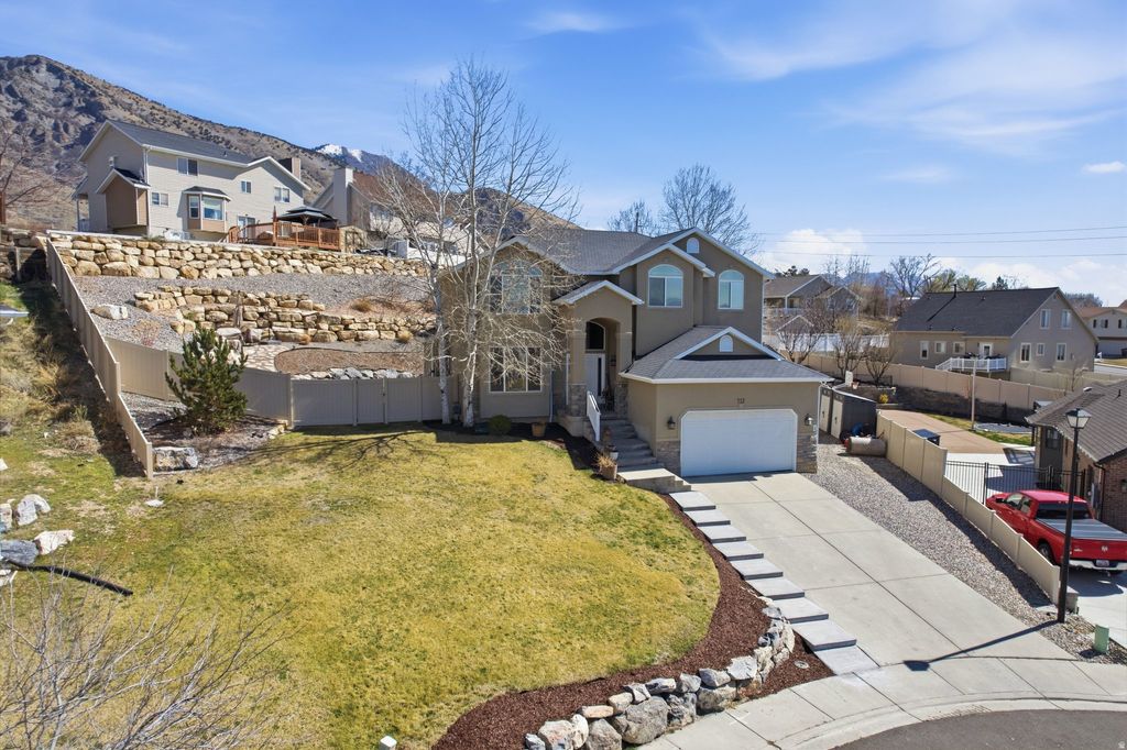 Photo of 712 E 1170 N, Pleasant Grove, UT 84062 (MLS # 2142310)