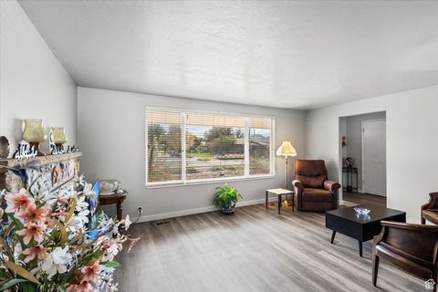 Tiny photo for 215 CAROL WAY, Midvale, UT 84047 (MLS # 2116806)