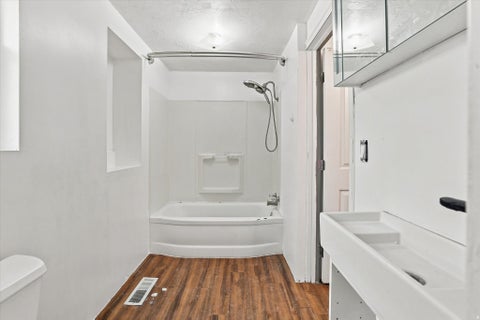 Tiny photo for 998 E OAK DR, Brigham City, UT 84302 (MLS # 2178581)