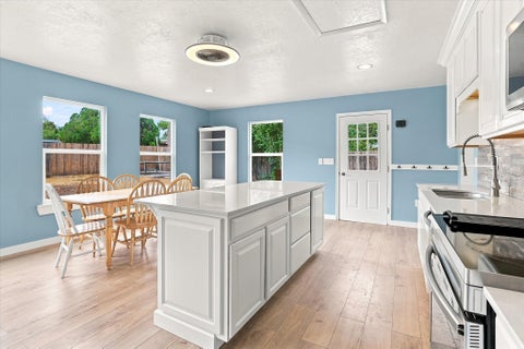Tiny photo for 998 E OAK DR, Brigham City, UT 84302 (MLS # 2178581)