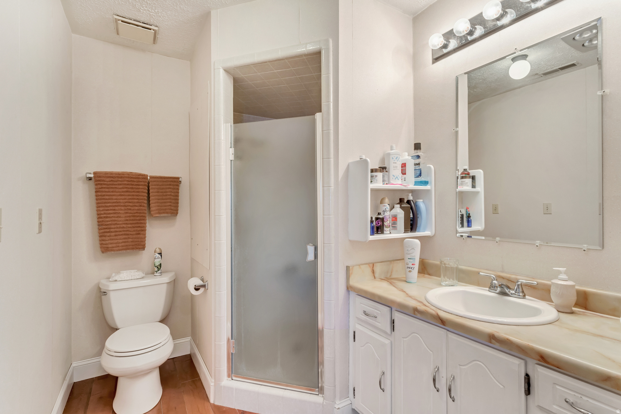 CLOVER CREST #3 - Residential